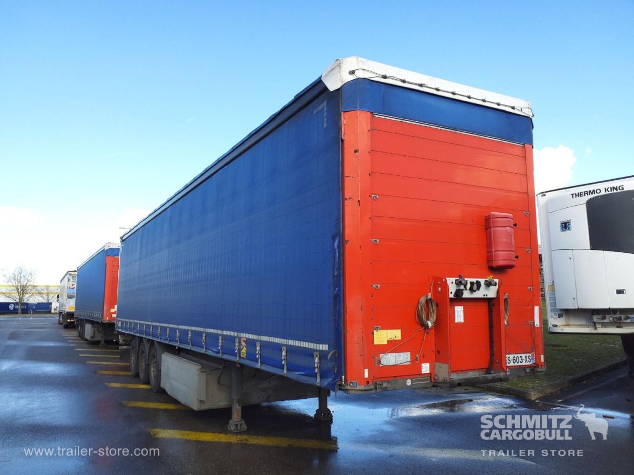 SCHMITZ Curtainsider Standard - Semirremolque lona: foto 1 SCHMITZ Curtainsider Standard - Semirremolque lona: foto 1