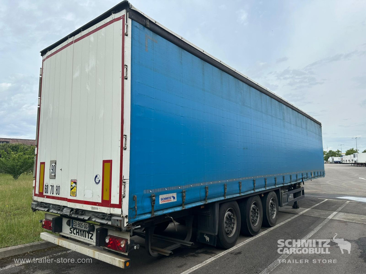 Semirremolque lona SCHMITZ Curtainsider Standard: foto 9 Semirremolque lona SCHMITZ Curtainsider Standard: foto 9