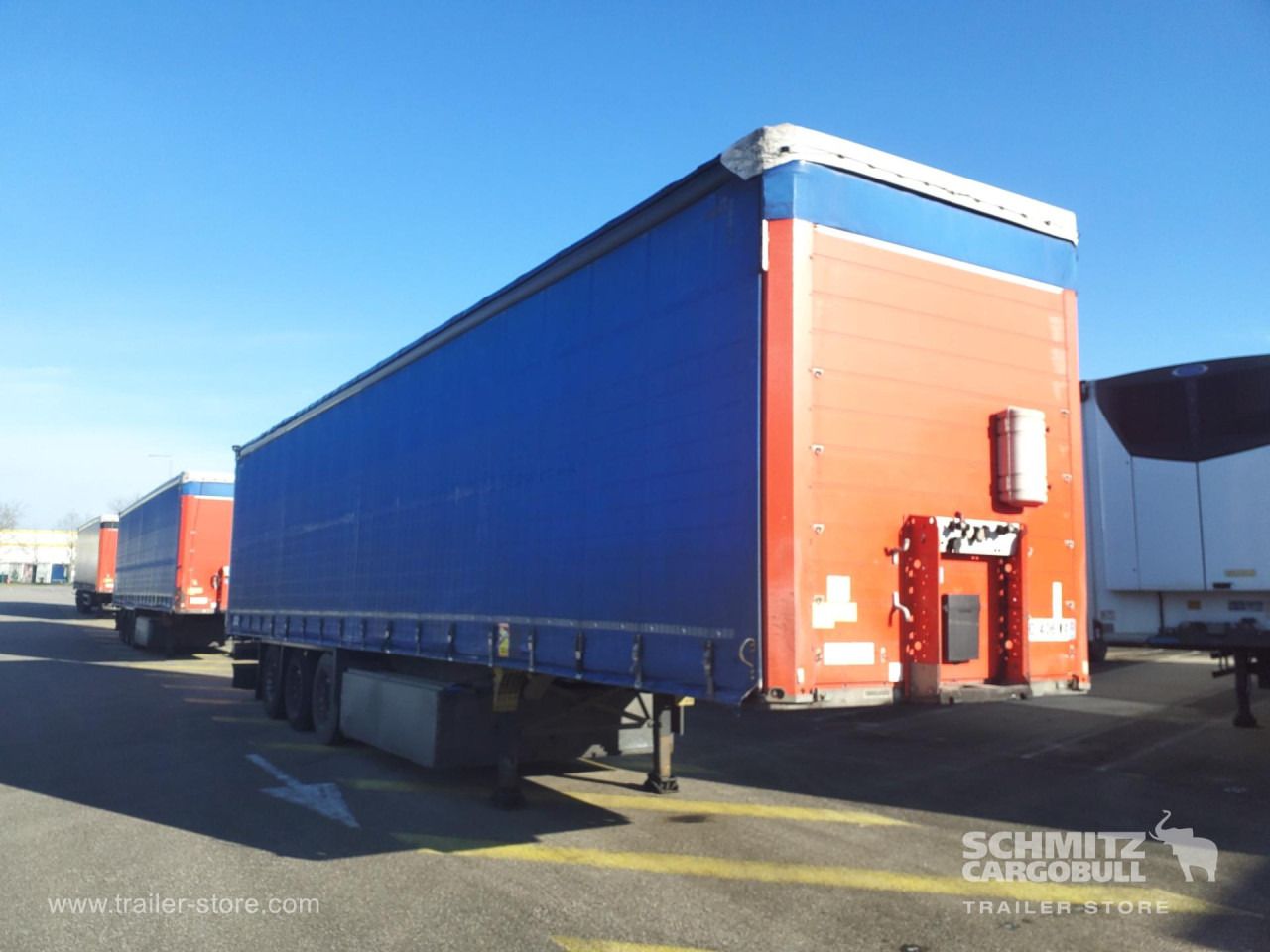 SCHMITZ Curtainsider Standard - Semirremolque lona: foto 1 SCHMITZ Curtainsider Standard - Semirremolque lona: foto 1