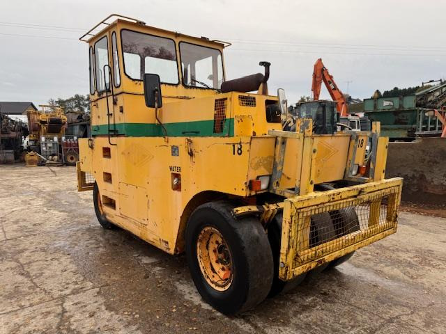 Hamm GRW 15 - Rodillo de neumáticos: foto 2 Hamm GRW 15 - Rodillo de neumáticos: foto 2