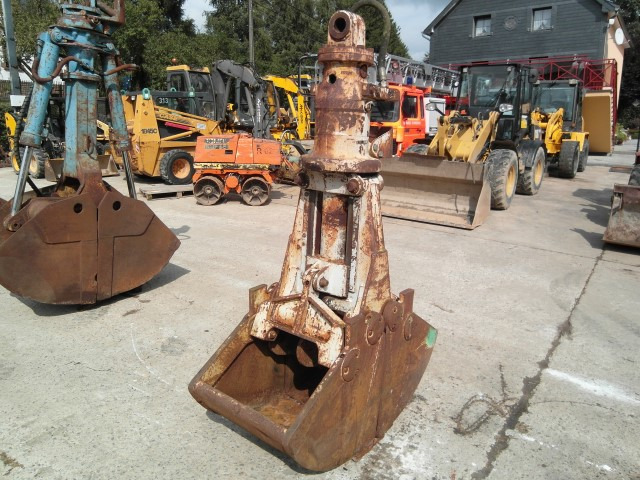 Cuchara de mordazas para Maquinaria de construcción O&K 2133097: foto 1