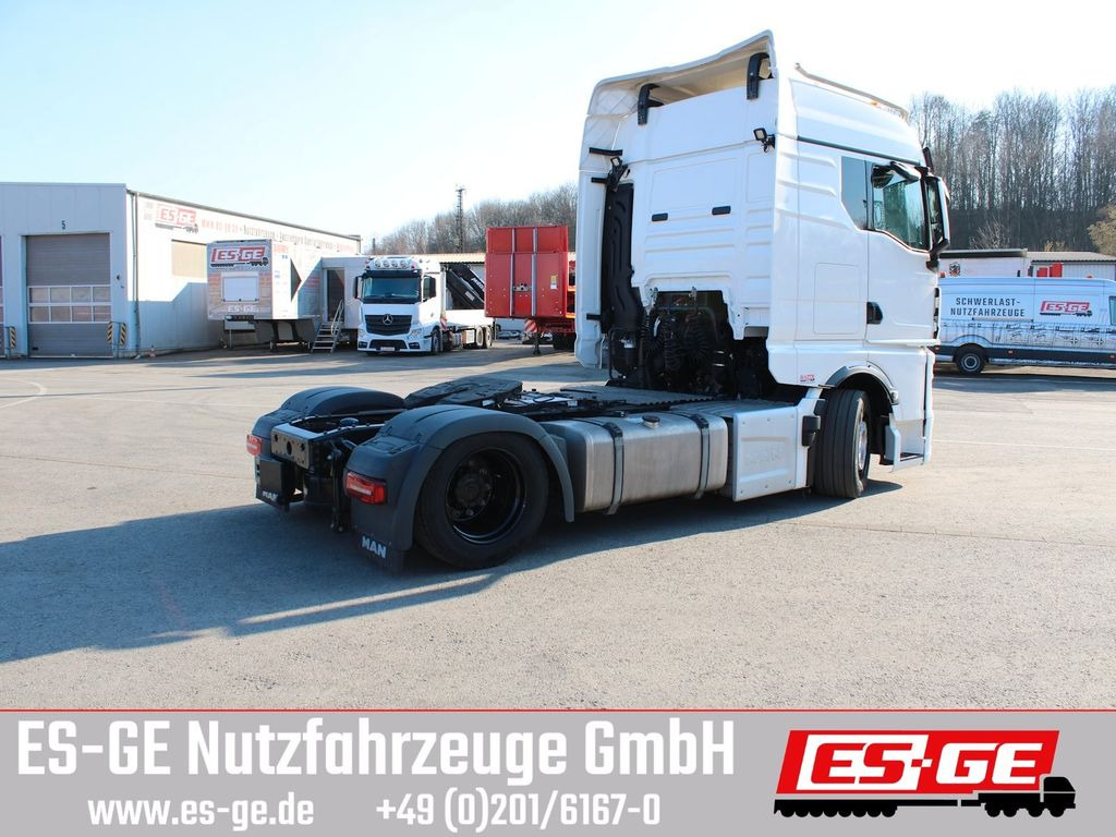 MAN TGX 18.480 4x2 LL SA LOWLINER - Cabeza tractora: foto 2 MAN TGX 18.480 4x2 LL SA LOWLINER - Cabeza tractora: foto 2