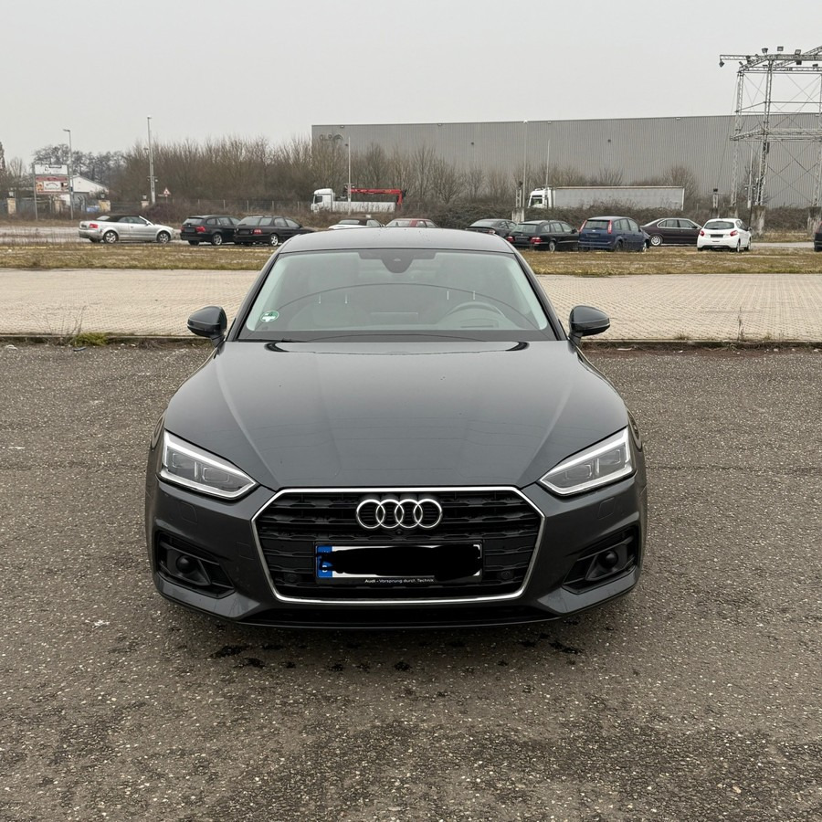 AUDI A5 Sportback TÜV bis Okt. 2027 - Coche familiar: foto 4 AUDI A5 Sportback TÜV bis Okt. 2027 - Coche familiar: foto 4