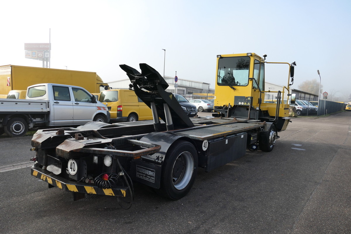 BC 182 Kamag Wiesel WBH 25 Umsetzfahrzeug - Portacontenedore/ Intercambiable camión: foto 2 BC 182 Kamag Wiesel WBH 25 Umsetzfahrzeug - Portacontenedore/ Intercambiable camión: foto 2