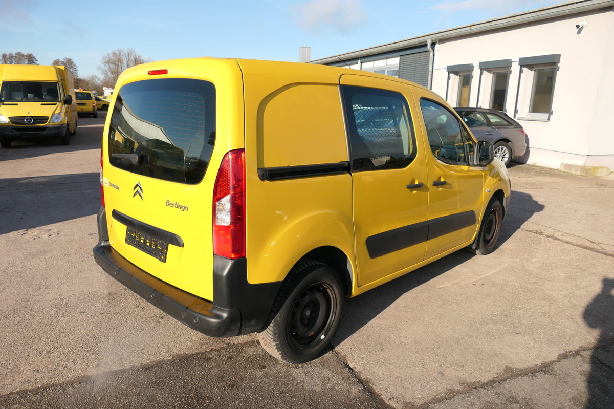 CITROEN Berlingo 16V HDI Niveau B L1 CoC PARKTRONIK 2xSC - Furgoneta pequeña: foto 3 CITROEN Berlingo 16V HDI Niveau B L1 CoC PARKTRONIK 2xSC - Furgoneta pequeña: foto 3