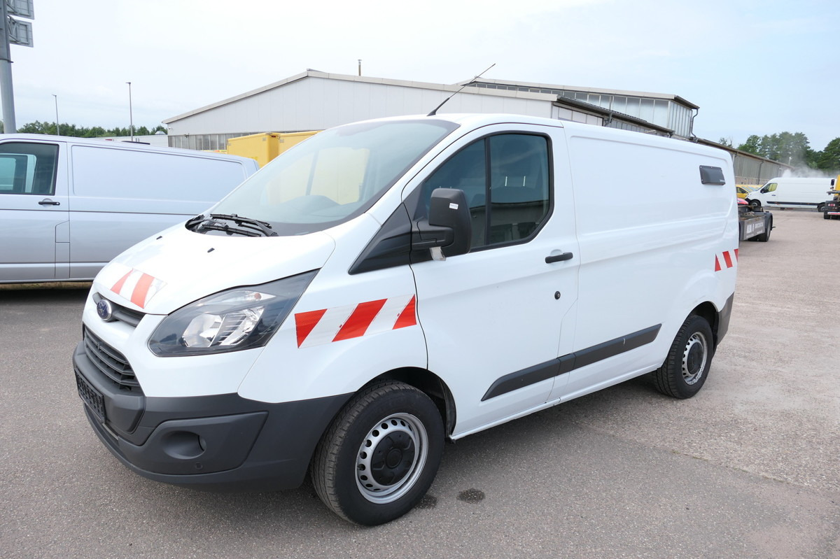 FORD Transit Custom 290 2.0 TDCi KLIMA WERKSTATTEINBA - Furgoneta pequeña: foto 3 FORD Transit Custom 290 2.0 TDCi KLIMA WERKSTATTEINBA - Furgoneta pequeña: foto 3