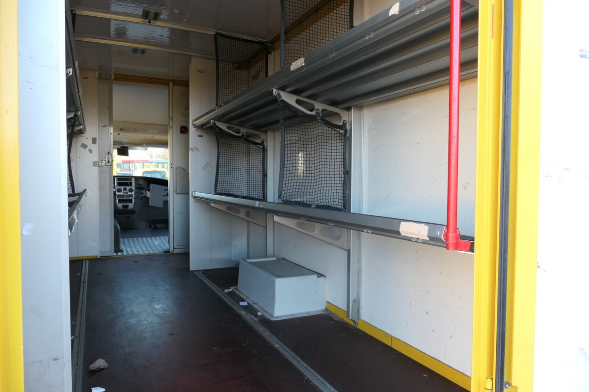 Furgoneta IVECO Daily 35 S11 C30C AUTOMATIK KAMERA MAXI Regale D: foto 9