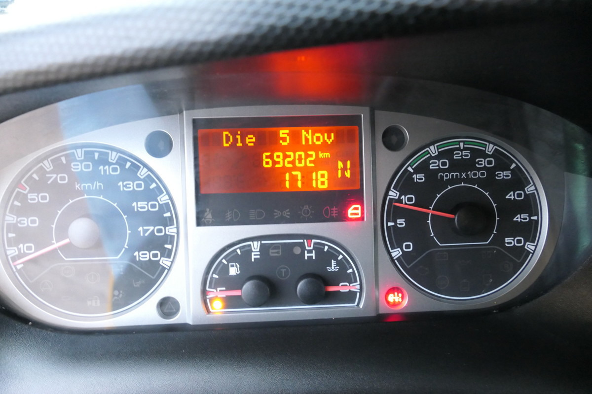 Furgoneta IVECO Daily 35 S11 C30C AUTOMATIK KAMERA MAXI Regale D: foto 13
