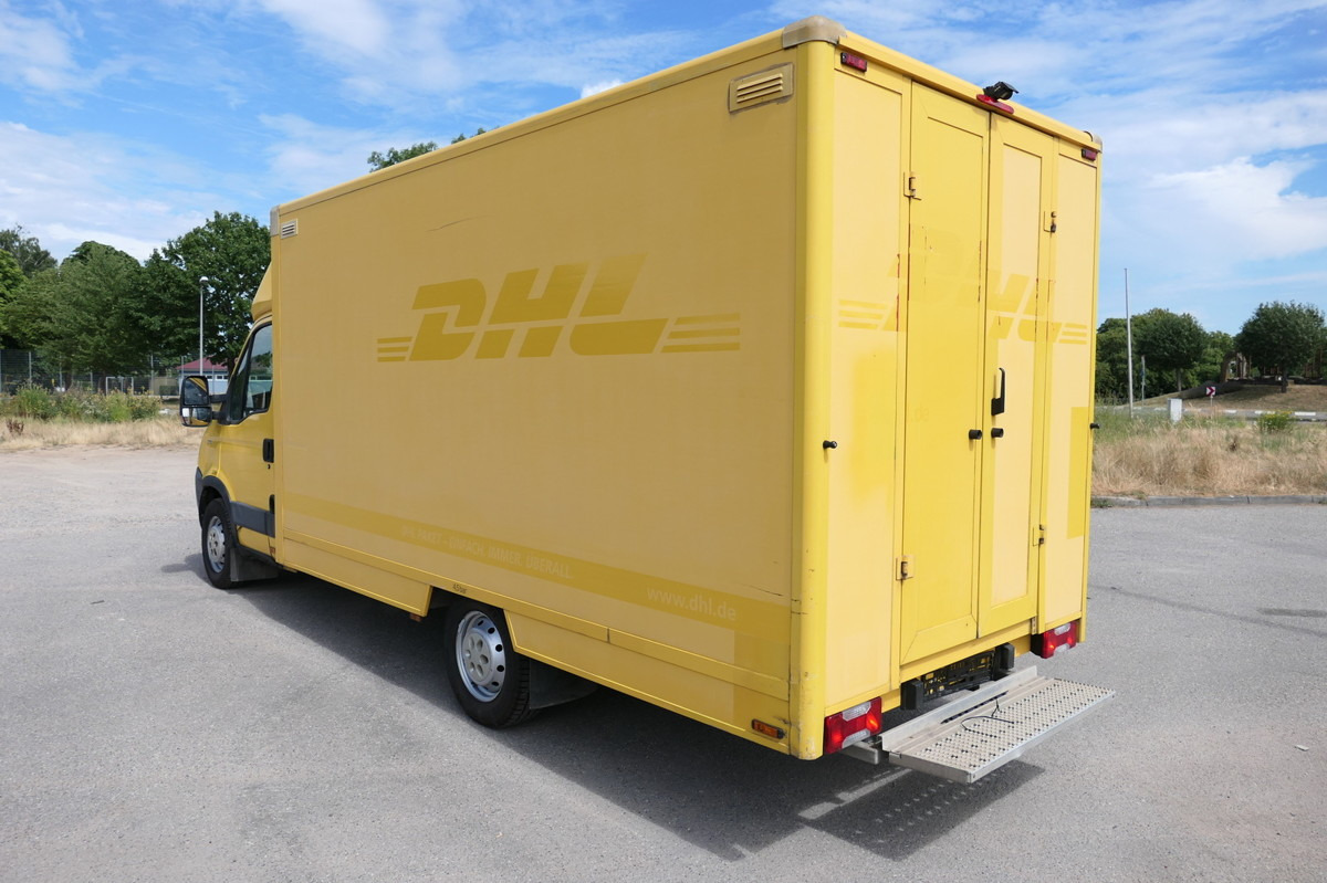 IVECO Daily 35 S11 C30C AUTOMATIK KAMERA Regale LUFT - Furgoneta: foto 5 IVECO Daily 35 S11 C30C AUTOMATIK KAMERA Regale LUFT - Furgoneta: foto 5