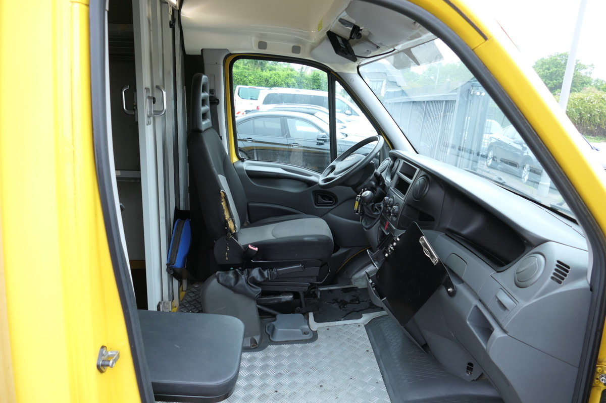 IVECO Daily 35 S11 C30C AUTOMATIK KAMERA Regale LUFT D - Furgoneta: foto 5 IVECO Daily 35 S11 C30C AUTOMATIK KAMERA Regale LUFT D - Furgoneta: foto 5