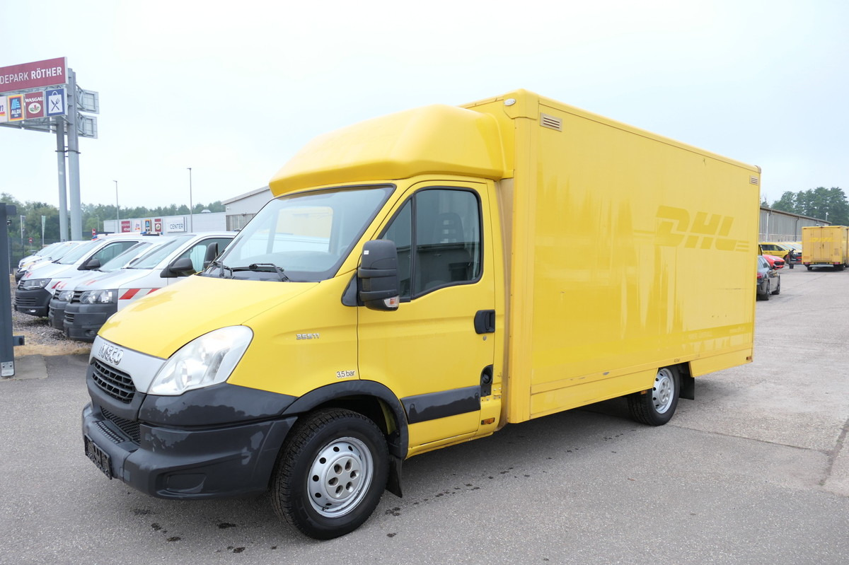 IVECO Daily 35 S11 C30C AUTOMATIK KAMERA Regale LUFT D - Furgoneta: foto 2 IVECO Daily 35 S11 C30C AUTOMATIK KAMERA Regale LUFT D - Furgoneta: foto 2