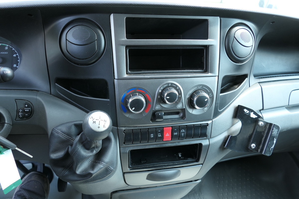 Furgoneta IVECO Daily 35 S11 C30C AUTOMATIK KAMERA Regale LUFT D: foto 10 Furgoneta IVECO Daily 35 S11 C30C AUTOMATIK KAMERA Regale LUFT D: foto 10