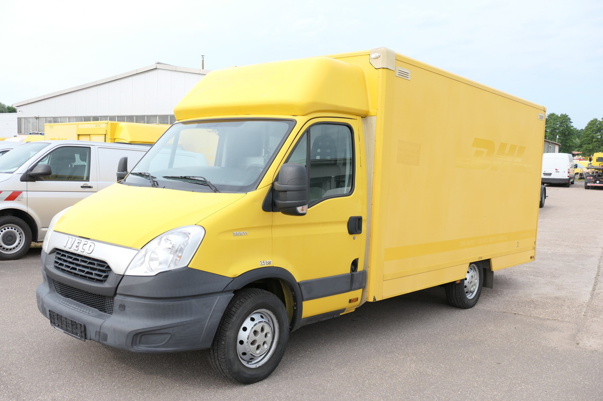 IVECO Daily 35 S11 C30C AUTOMATIK KAMERA Regale LUFT D - Furgoneta: foto 1 IVECO Daily 35 S11 C30C AUTOMATIK KAMERA Regale LUFT D - Furgoneta: foto 1