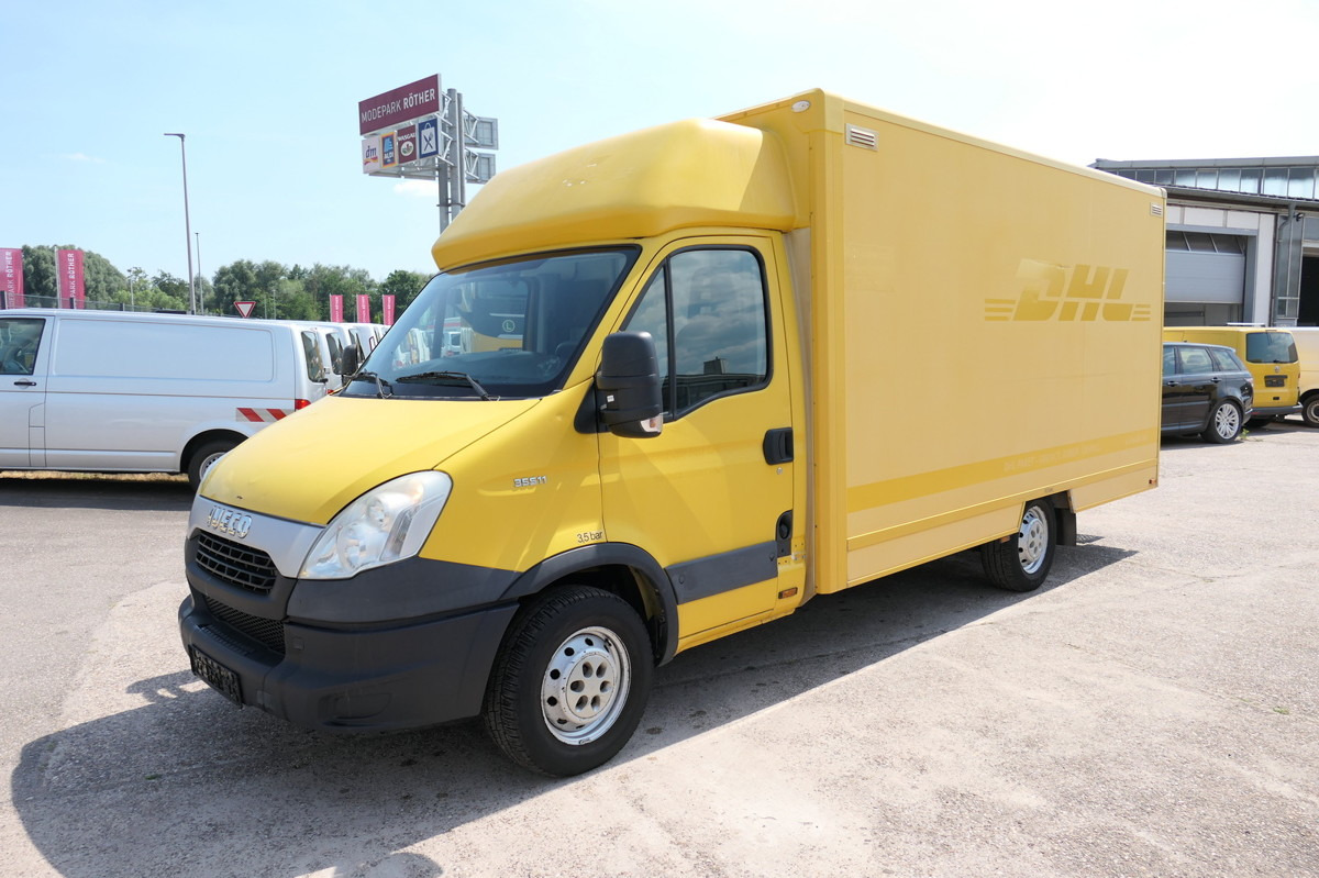 IVECO Daily 35 S11 C30C AUTOMATIK KAMERA Regale LUFT D - Furgoneta: foto 1 IVECO Daily 35 S11 C30C AUTOMATIK KAMERA Regale LUFT D - Furgoneta: foto 1