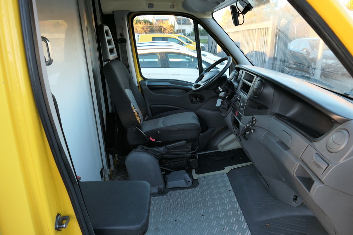 IVECO Daily 35 S11 C30C AUTOMATIK KAMERA Regale LUFT D - Furgoneta: foto 5 IVECO Daily 35 S11 C30C AUTOMATIK KAMERA Regale LUFT D - Furgoneta: foto 5