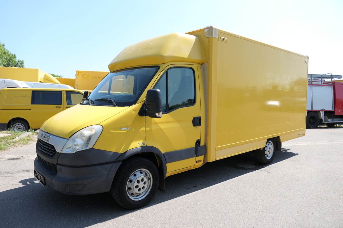 IVECO Daily 35 S11 C30C AUTOMATIK KAMERA Regale LUFT D - Furgoneta: foto 1 IVECO Daily 35 S11 C30C AUTOMATIK KAMERA Regale LUFT D - Furgoneta: foto 1