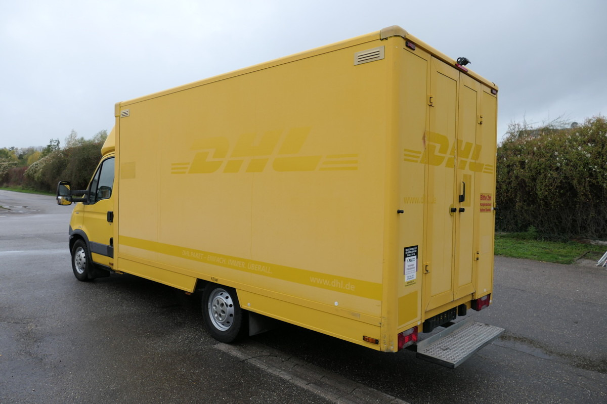 IVECO Daily 35 S11 C30C AUTOMATIK KAMERA Regale LUFT D - Furgoneta: foto 4 IVECO Daily 35 S11 C30C AUTOMATIK KAMERA Regale LUFT D - Furgoneta: foto 4