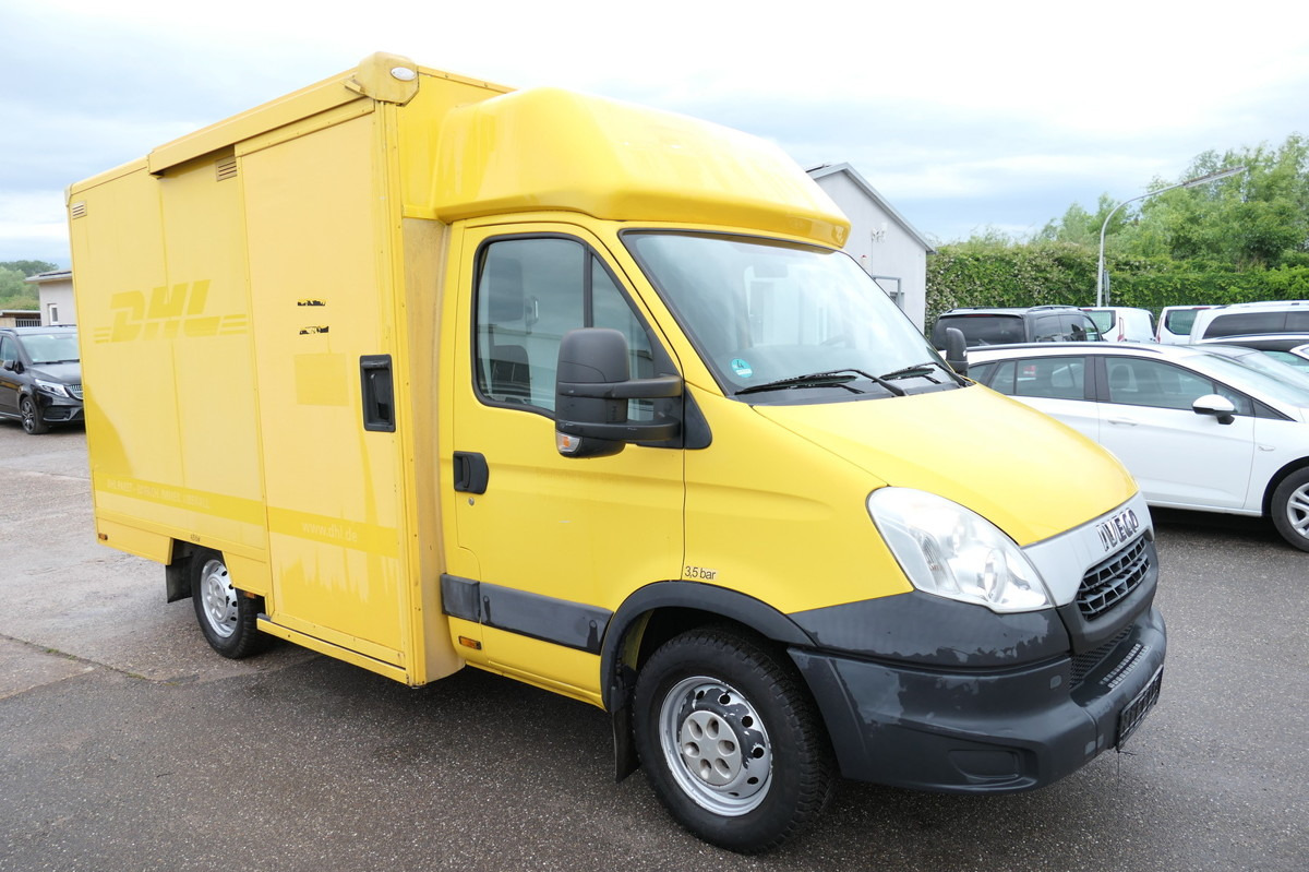 IVECO Daily 35 S11 C30C Kurz AUTOMATIK KAMERA Regale L - Furgoneta: foto 2 IVECO Daily 35 S11 C30C Kurz AUTOMATIK KAMERA Regale L - Furgoneta: foto 2