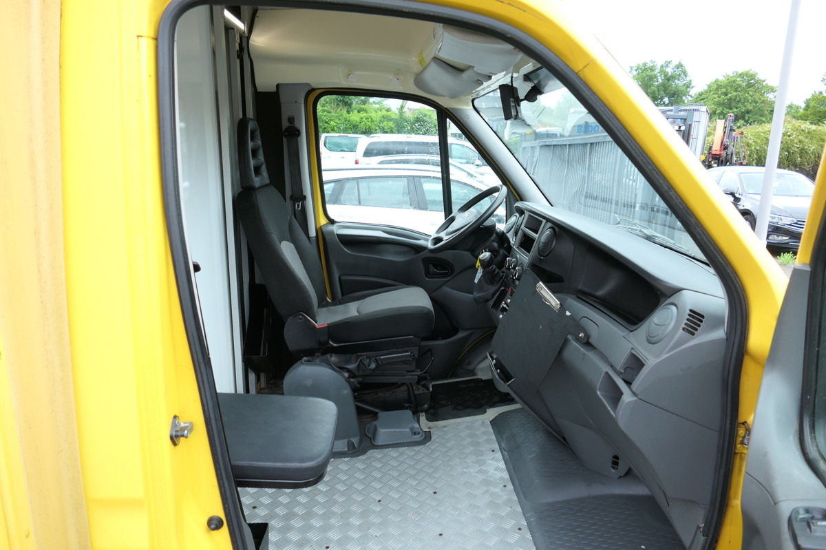 IVECO Daily 35 S11 C30C Kurz AUTOMATIK KAMERA Regale L - Furgoneta: foto 5 IVECO Daily 35 S11 C30C Kurz AUTOMATIK KAMERA Regale L - Furgoneta: foto 5