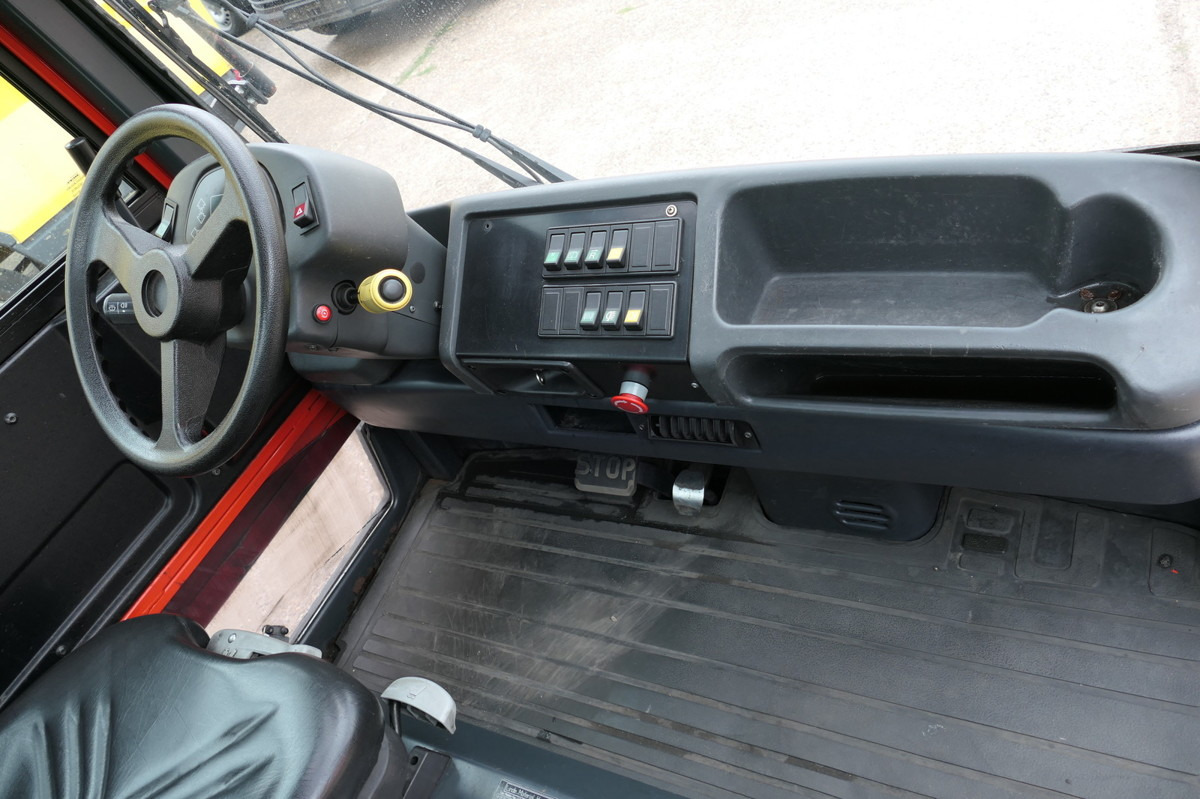 Remolcadora LINDE P250 Schlepper AHK Batterie 10/2022 Schiebetüren: foto 7