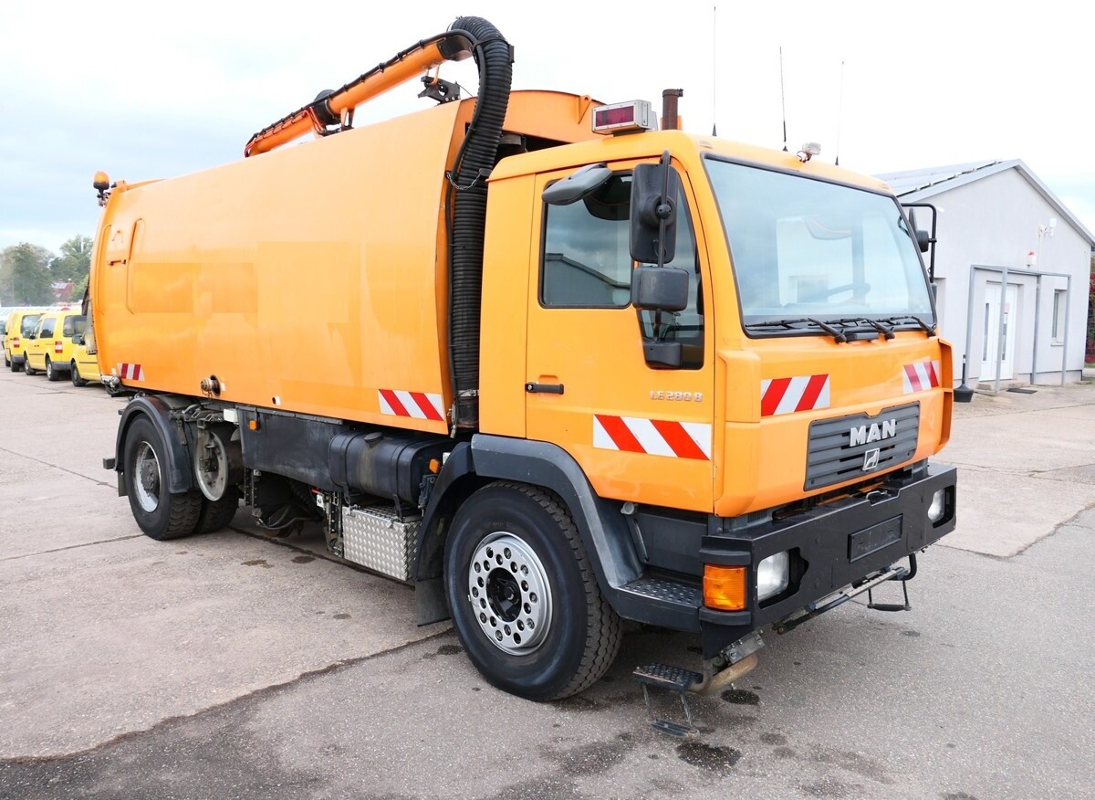 MAN 18.285 LLC LE280B ZW SCHIENENREINIGER SCHÖRLING - Limpieza de alcantarillado: foto 4 MAN 18.285 LLC LE280B ZW SCHIENENREINIGER SCHÖRLING - Limpieza de alcantarillado: foto 4