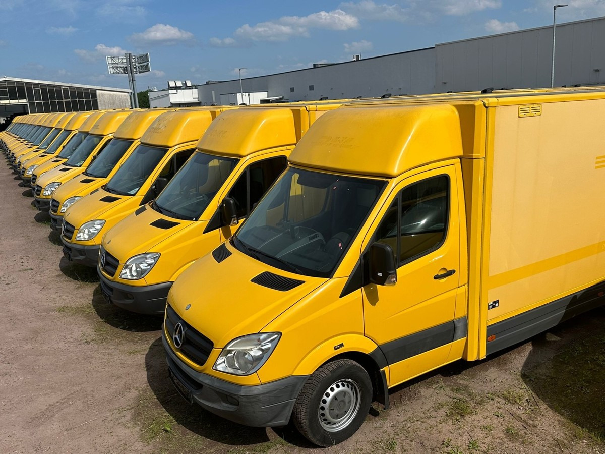 MERCEDES-BENZ SPRINTER 310 CDI MAXI EURO-5 KOFFER REGALE KAMER - Furgoneta: foto 1 MERCEDES-BENZ SPRINTER 310 CDI MAXI EURO-5 KOFFER REGALE KAMER - Furgoneta: foto 1