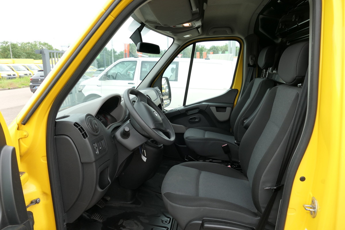 Foto del interior 1: Furgón RENAULT Master 130 dCi L3H2 Euro6 KLIMA COC Regal