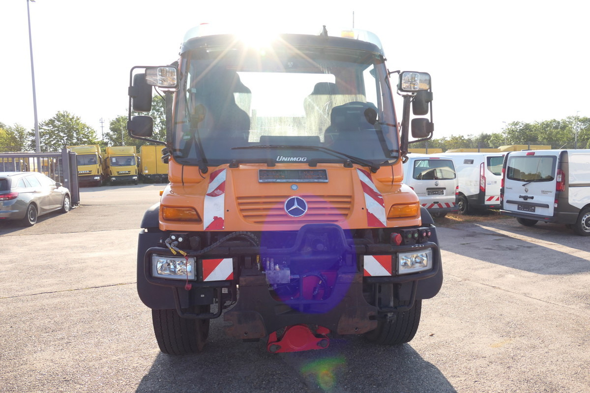 UNIMOG U400 Euro5 Typ 405 VarioPilot 6 Zylinder SFZ KOM - Volquete camión: foto 3 UNIMOG U400 Euro5 Typ 405 VarioPilot 6 Zylinder SFZ KOM - Volquete camión: foto 3