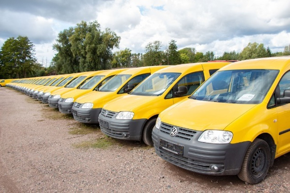 VW Caddy 2.0 SDI PARKTRONIK 2xSCHIEBETÜR - Furgoneta pequeña: foto 1 VW Caddy 2.0 SDI PARKTRONIK 2xSCHIEBETÜR - Furgoneta pequeña: foto 1