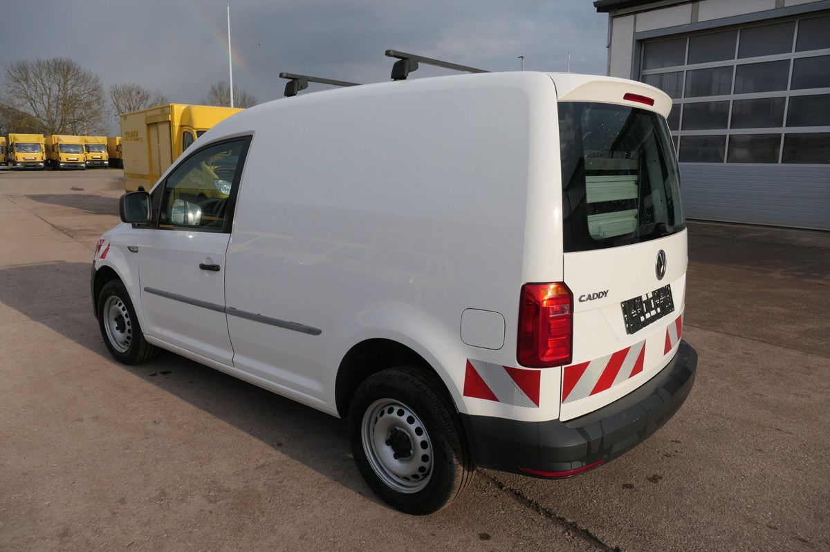 VW Caddy 2.0 TDI 4Motion Klima Werkstatteinbauten T - Furgoneta pequeña: foto 5 VW Caddy 2.0 TDI 4Motion Klima Werkstatteinbauten T - Furgoneta pequeña: foto 5