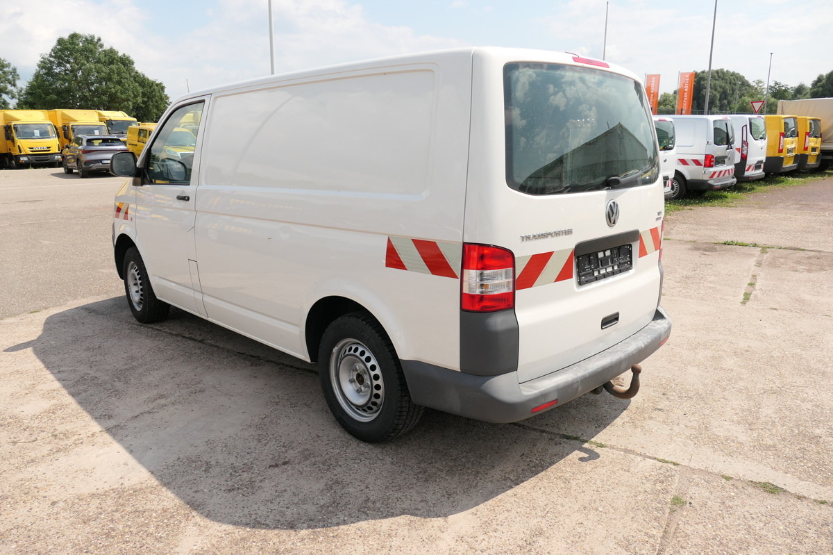 VW T5 2.0 TDI 4Motion 3-Sitzer AHK KLIMA WERKSTATTE - Furgoneta pequeña: foto 5 VW T5 2.0 TDI 4Motion 3-Sitzer AHK KLIMA WERKSTATTE - Furgoneta pequeña: foto 5