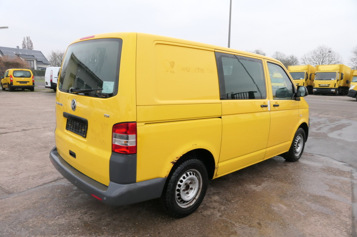 VW T5 Transporter 2.0 TDI 2-Sitzer EURO-5 CoC 2xSCH - Furgoneta pequeña: foto 4 VW T5 Transporter 2.0 TDI 2-Sitzer EURO-5 CoC 2xSCH - Furgoneta pequeña: foto 4