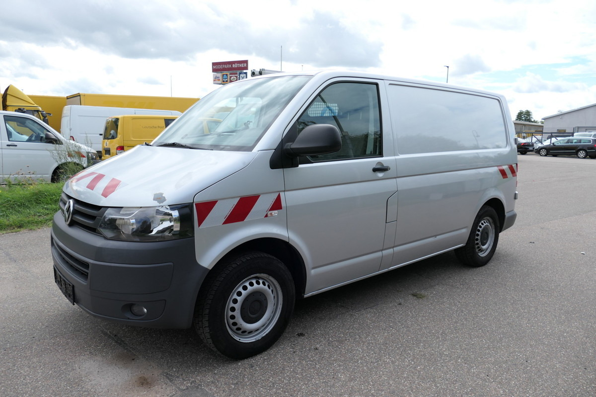 VW T5 Transporter 2.0 TDI 4Motion Flügeltür Klima A - Furgoneta pequeña: foto 2 VW T5 Transporter 2.0 TDI 4Motion Flügeltür Klima A - Furgoneta pequeña: foto 2