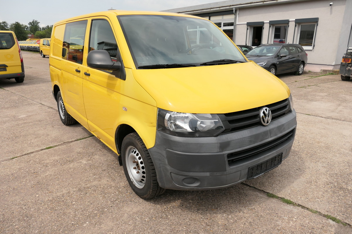 VW T5 Transporter 2.0 TDI PARKTRONIK EURO-5 2xSCHIE - Furgoneta pequeña: foto 2 VW T5 Transporter 2.0 TDI PARKTRONIK EURO-5 2xSCHIE - Furgoneta pequeña: foto 2