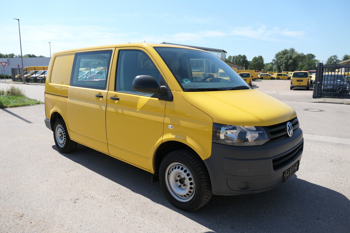 VW T5 Transporter 2.0 TDI PARKTRONIK EURO-5 2xSCHIE - Furgoneta pequeña: foto 3 VW T5 Transporter 2.0 TDI PARKTRONIK EURO-5 2xSCHIE - Furgoneta pequeña: foto 3