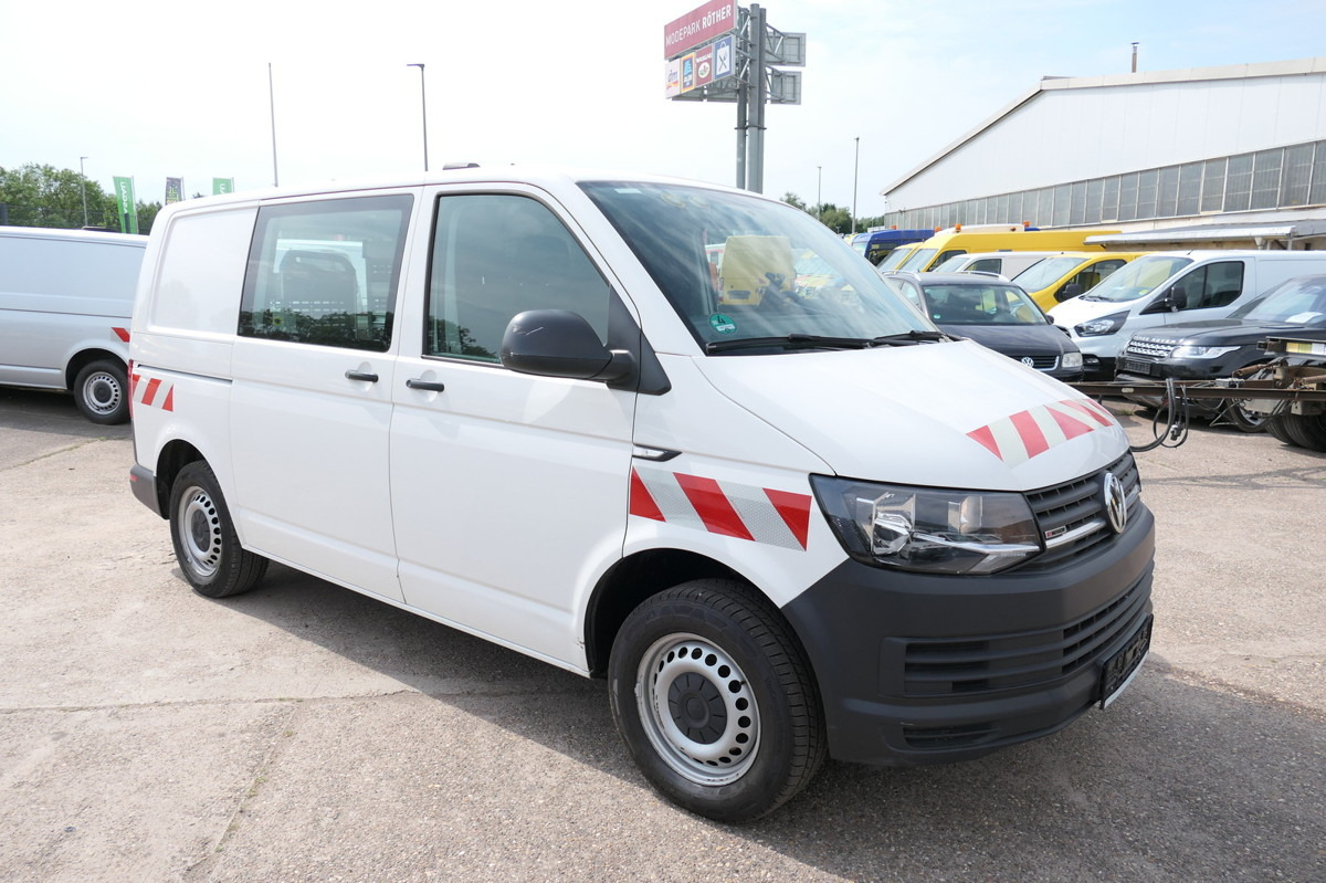 VW T6 2.0 TDI 4Motion 3 Sitzer KLIMA AHK Werkstatte - Furgoneta pequeña: foto 2 VW T6 2.0 TDI 4Motion 3 Sitzer KLIMA AHK Werkstatte - Furgoneta pequeña: foto 2