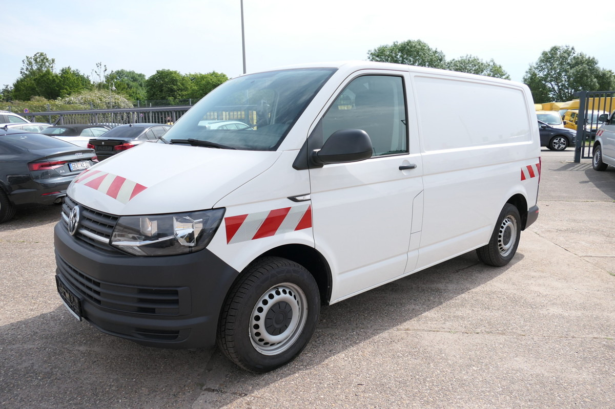 VW T6 2.0 TDI 4Motion 3 Sitzer KLIMA AHK Werkstatte - Furgoneta pequeña: foto 3 VW T6 2.0 TDI 4Motion 3 Sitzer KLIMA AHK Werkstatte - Furgoneta pequeña: foto 3
