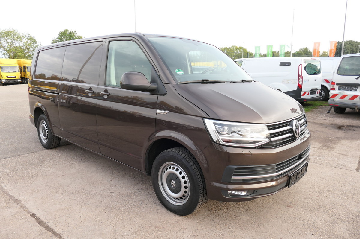 VW T6 2.0 TDI Lang Klima AHK Standheizung 3-Sitzer - Furgoneta pequeña: foto 1 VW T6 2.0 TDI Lang Klima AHK Standheizung 3-Sitzer - Furgoneta pequeña: foto 1