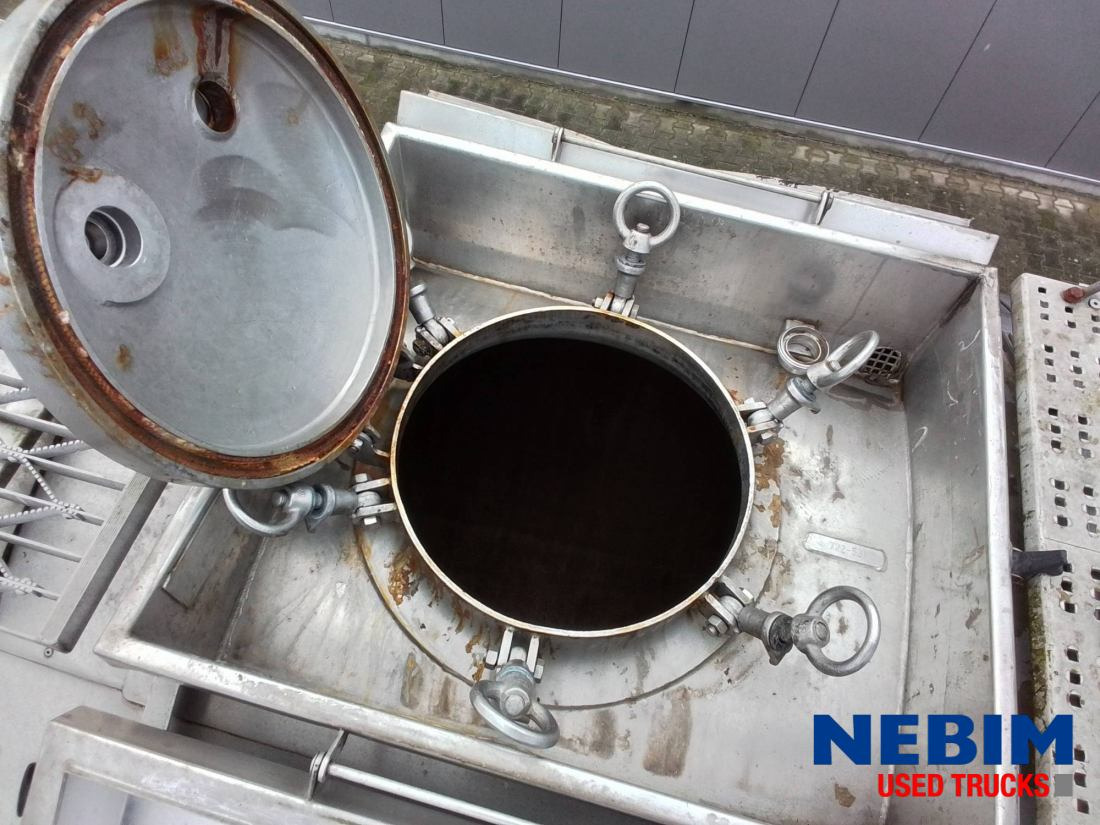 Burg BPO-12-27Z - 3 comp. / 30.000Ltr. - Cisterna semirremolque: foto 4 Burg BPO-12-27Z - 3 comp. / 30.000Ltr. - Cisterna semirremolque: foto 4