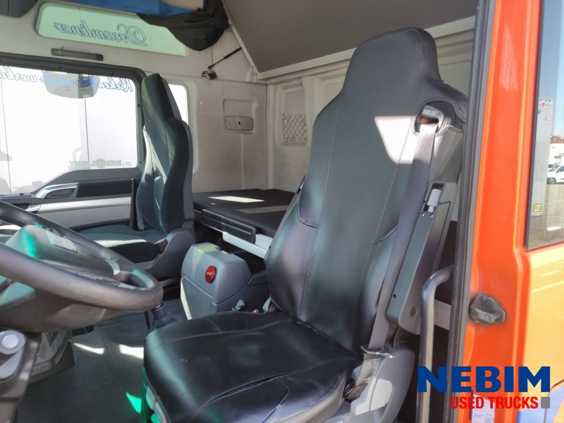 MAN TGX 26.480 6x2 - Intarder - Chasis camión: foto 3 MAN TGX 26.480 6x2 - Intarder - Chasis camión: foto 3