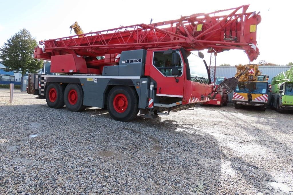 Liebherr LTM 1055-3.2 - Grúa todo terreno: foto 2 Liebherr LTM 1055-3.2 - Grúa todo terreno: foto 2