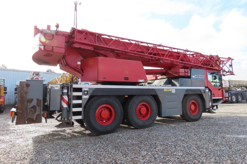 Liebherr LTM 1055-3.2 - Grúa todo terreno: foto 3 Liebherr LTM 1055-3.2 - Grúa todo terreno: foto 3