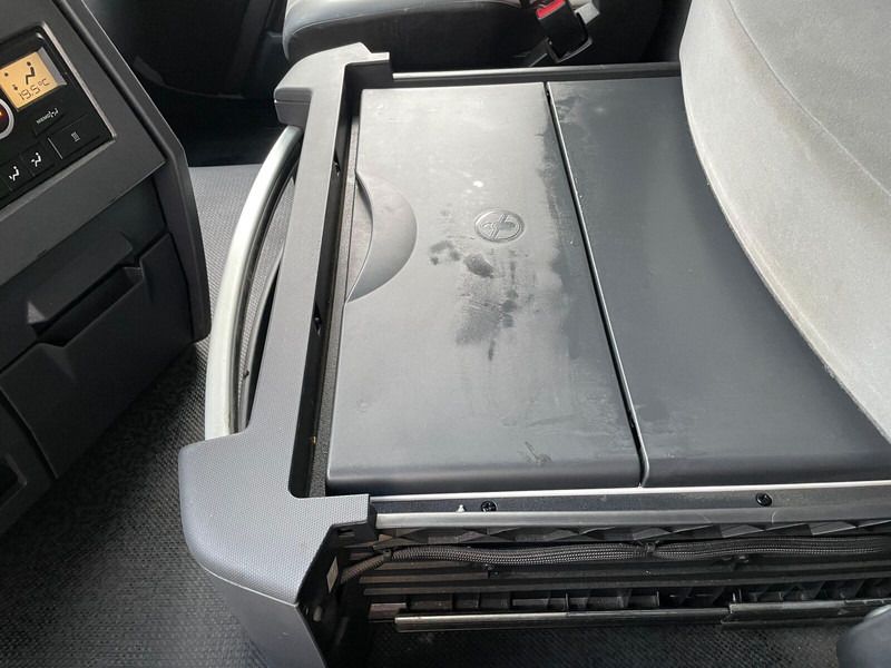 Renault T380 - Camión lona: foto 2 Renault T380 - Camión lona: foto 2