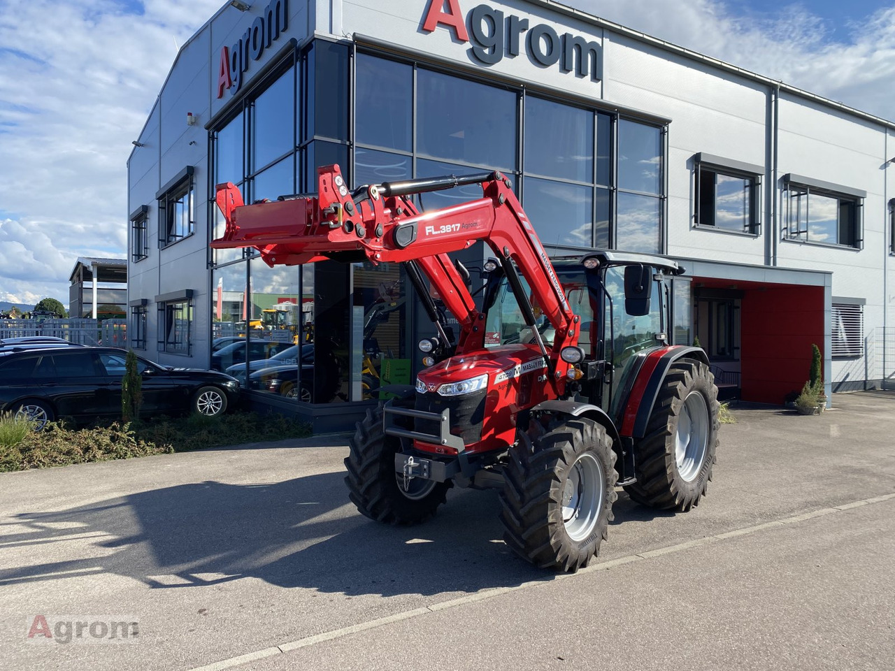 Massey Ferguson 4709 - Tractor: foto 1 Massey Ferguson 4709 - Tractor: foto 1
