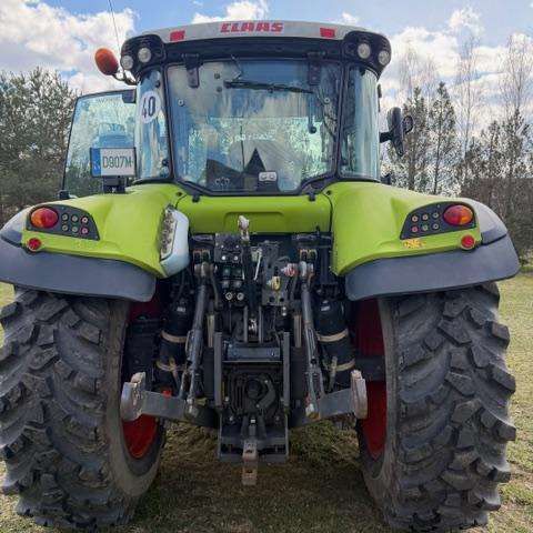 Claas Arion 440 su Claas FL120c fr. - Tractor: foto 4 Claas Arion 440 su Claas FL120c fr. - Tractor: foto 4