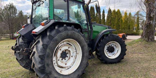 Valtra Valmet 8450 Mega - Tractor: foto 5 Valtra Valmet 8450 Mega - Tractor: foto 5