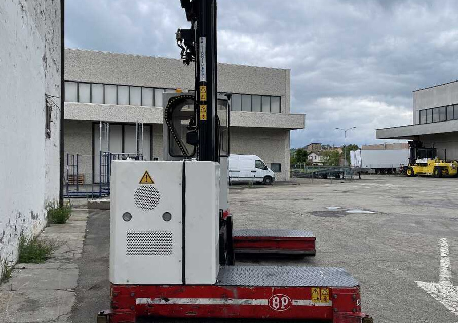 B-P Battioni e Pagani ML T4-1200 (batt. 2019) - Carretilla de 4 vías: foto 2 B-P Battioni e Pagani ML T4-1200 (batt. 2019) - Carretilla de 4 vías: foto 2