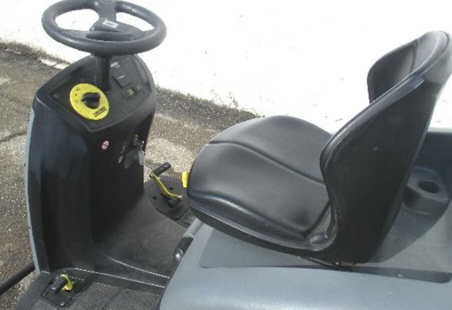 Kärcher KM 100/100 RD - Barredora industrial: foto 1 Kärcher KM 100/100 RD - Barredora industrial: foto 1