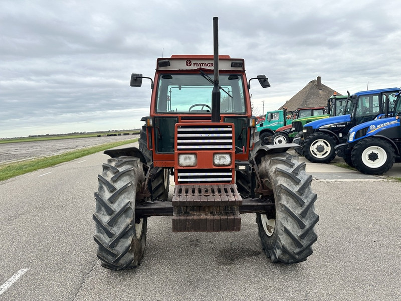 Fiat 110-90 DT - Tractor: foto 3 Fiat 110-90 DT - Tractor: foto 3