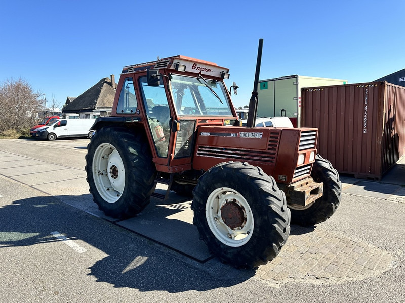 Fiat 110-90 DT - Tractor: foto 3 Fiat 110-90 DT - Tractor: foto 3